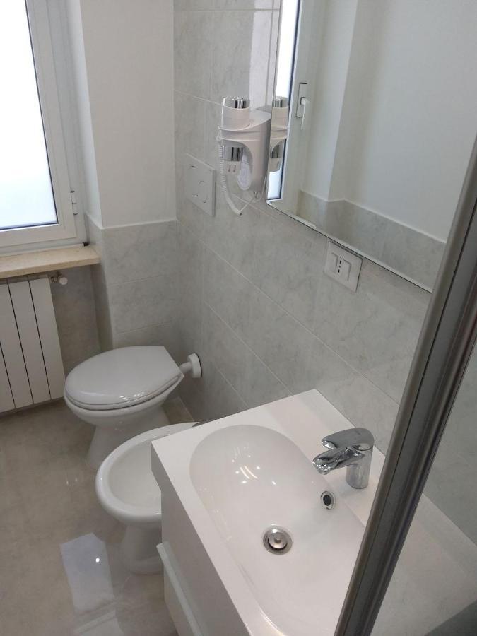 Mare Luna Apartment Bari Buitenkant foto