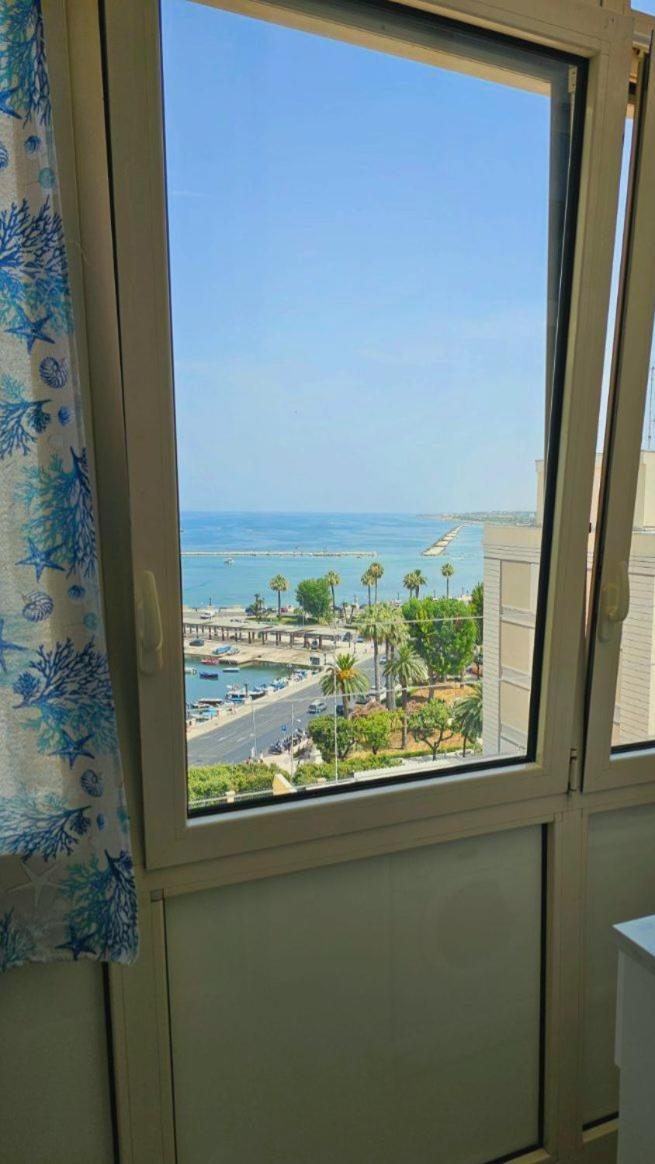Mare Luna Apartment Bari Buitenkant foto